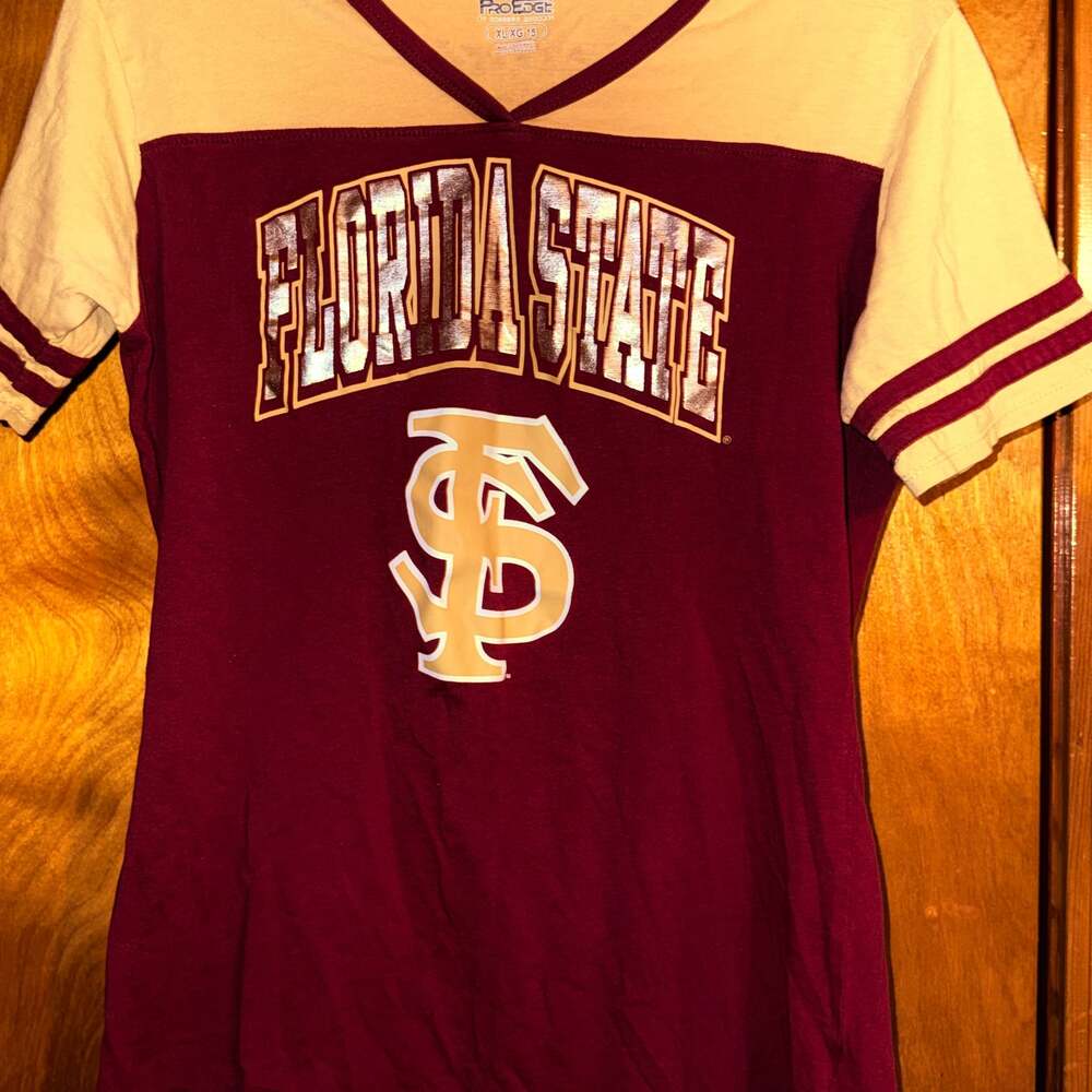 Florida State Seminoles T-Shirt Womens Large Crimson V-Neck